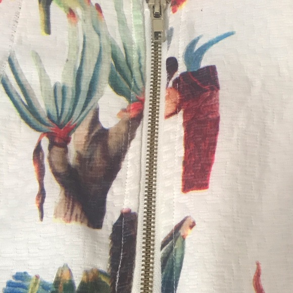 Philosophy Hawaiian Floral skirt size 2 - Picture 4 of 8